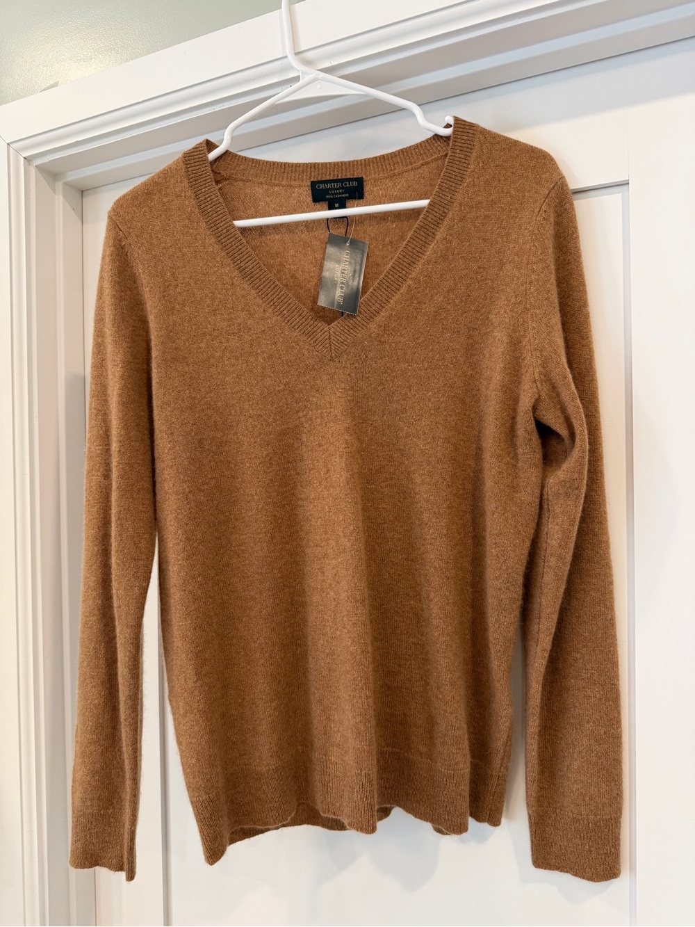 NWT✨🍂Charter Club Women's V-Neck Sweater in Camel Brown